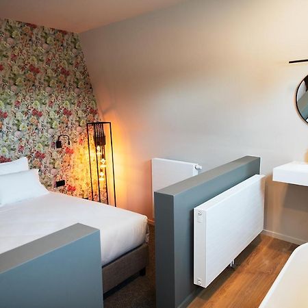 Hotel De La Poste Ellezelles Bagian luar foto