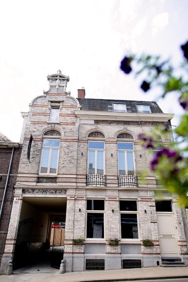 Hotel De La Poste Ellezelles Bagian luar foto