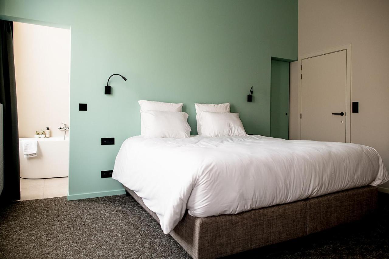 Hotel De La Poste Ellezelles Bagian luar foto