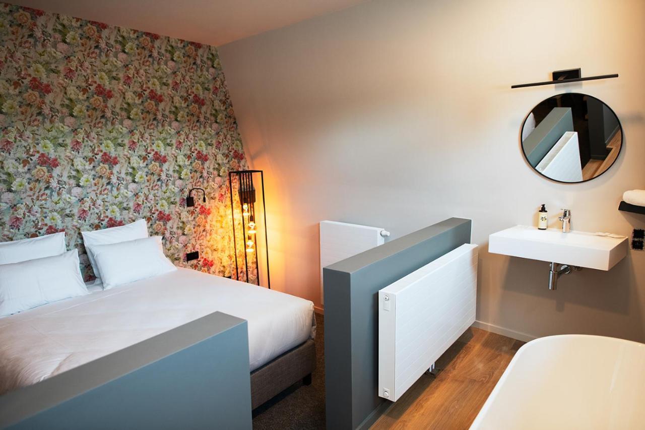 Hotel De La Poste Ellezelles Bagian luar foto